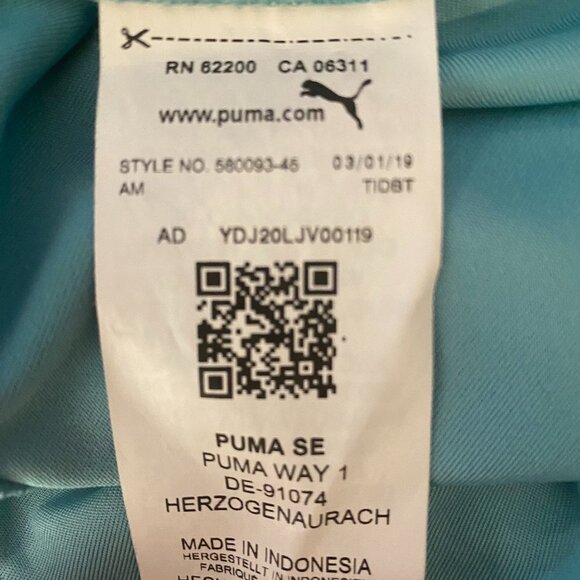 Women's Puma Leggings - Size Medium - Picture 8 of 8
